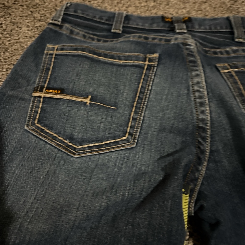 Ariat Men's Relaxed Fit Dark Blue Jeans